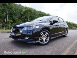 2010 HONDA ODYSSEY 2012 HONDA ODYSSEY 2.4L SUNROOF 7 SEATER CLEAN, GARAGE KEPT, LOW MILES, SMOKE FREE