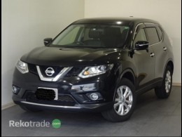 2015 NISSAN X-TRAIL  
