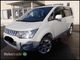 2013 MITSUBISHI DELICA  