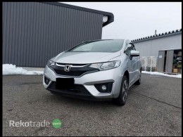2016 HONDA FIT  