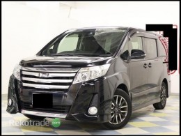 2015 TOYOTA NOAH  