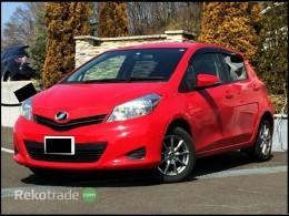 2013 TOYOTA VITZ  F SMILE EDITION