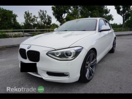 2012 BMW 1 SERIES  