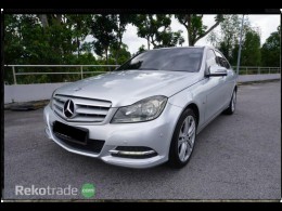 2011 MERCEDES BENZ C-CLASS  C180-KOMPRESSOR-REVCAM