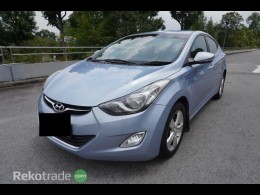 2012 HYUNDAI ELANTRA  