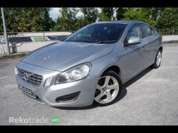 2011 VOLVO S40  