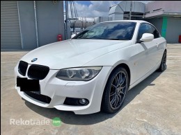 2011 BMW 3 SERIES  335I 3.0L AT 2WD 2DR GAS/D NAV