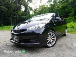 2009 TOYOTA WISH  
